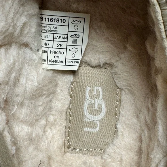 UGG Tan Women's Slippers - Picture 4 of 16